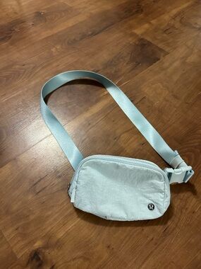 lululemon athletica Light blue Crossbody Belt Bag